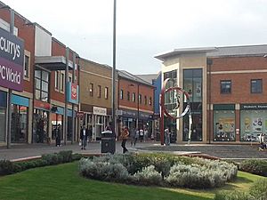 Didcot, town centre.jpg