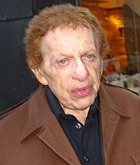 Jackie Mason (26780366916) (cropped)