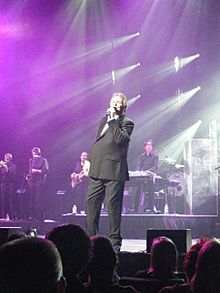 John Farnham 04-10-09