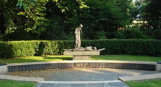 Maassluis oorlogsmonument2