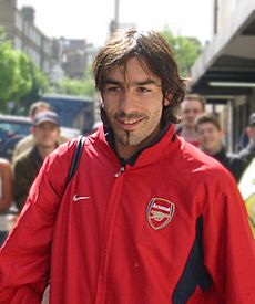 Robert Pires1