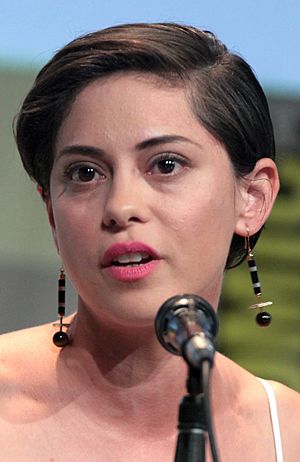 Rosa Salazar by Gage Skidmore.jpg