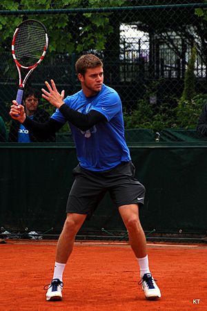 Ryan Harrison (9787567521)