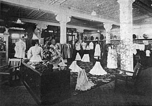 StateLibQld 2 117876 Interior of Finney Isles department store, Brisbane, 1910