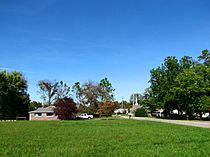 Bangham-houses-buildings-tn1