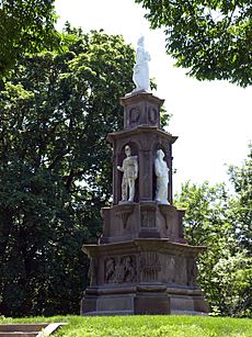 FenianMonument-UofTCampusToronto-NorthFace-July5-08