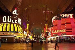 Fremont Street 03