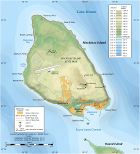 Mackinac Island topographic map-en.svg