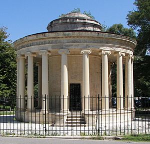 Maitland Monument in Corfu (cropped)