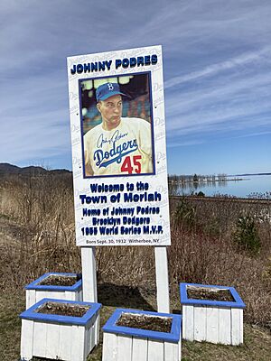 Monument to Johnny Podres