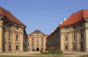 Slavkov.u.Brna-Austerlitz.castle