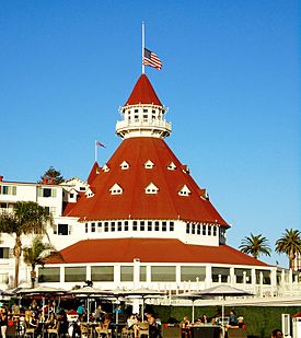 2019 Hotel del Coronado rotunda 2