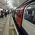 Cmglee Bank Underground platform