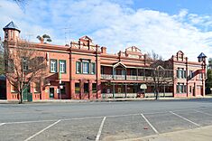 Culcairn Hotel 002