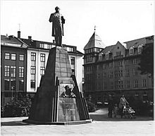 JonSigurdssonStatue