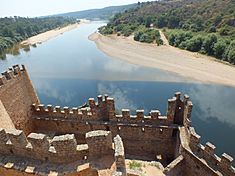 Praia do Ribatejo - Castle of Almourol - 20150621114621