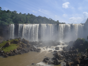 Ñacunday-salto vista panoramica