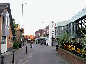 Bedworth civic hall 30s07.JPG