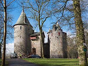 Castell Coch 2018.jpg