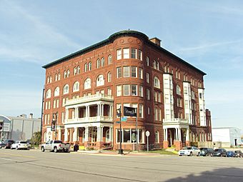 Harrington Hotel.jpg