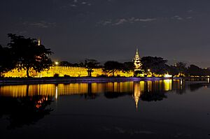 Mandalay, Palacio 02