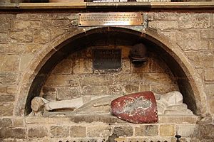 Crusader knight - geograph.org.uk - 1292441