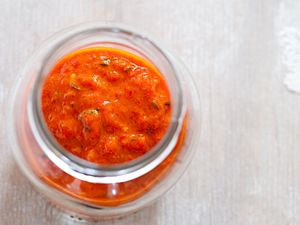 Harissa in a jar (vertical)