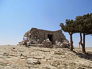 Kiwanis Cabin - Sandia Crest