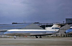 Kuwait Airways Trident Groves-1