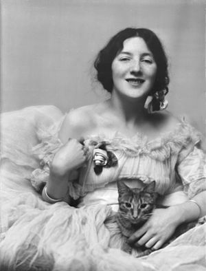 Munson, Audrey, Miss, with Buzzer the cat, portrait photograph.jpg