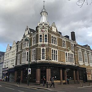 Red Lion, Leytonstone