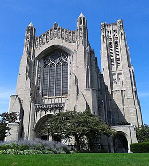 Rockefeller Chapel by Matthew Bisanz.jpg