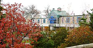 Toledo Zoo pedestrian bridge - west Anthony Wayne Trail - fall