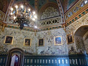 Drawing room walls, Castell Coch