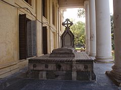 Lady Canning grave calcutta 1