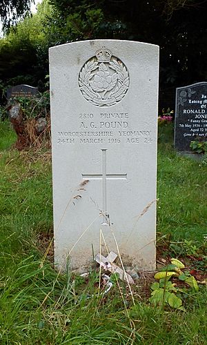 Ombersley, Worcs, CWGC Pound