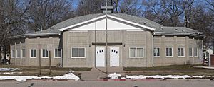 The dodecagonal States Ballroom in Bee is listed in the National Register of Historic Places.