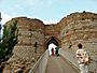 Beeston Castle Gate.jpg