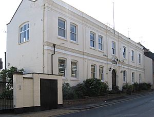 Berkhamsted - Cooper House on Ravens Lane (geograph 3148021)