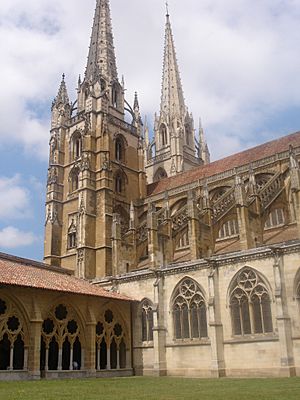 France-Bayonne-Cathedrale Sainte-Cecile.jpg