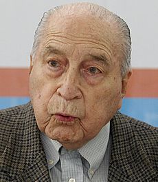 Francisco Morales Bermúdez (cropped)