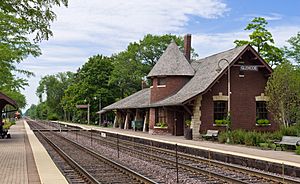 Glencoe Metra Station 20120722