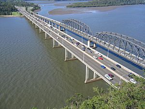 Hawkesbury River road bridges