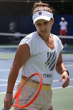 Lauren Davis (2023 DC Open) 05.jpg