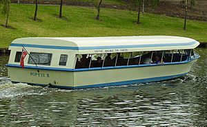 Popeye on the river torrens