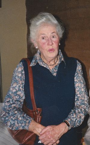 Rachel Roxburgh 1987.jpg