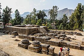 Saidu Sharif Stupa (1)