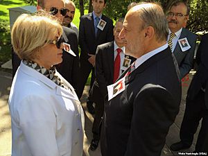 Tansu Çiller & Oktay Vural in Süleyman Demirel Funeral