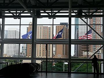 ViewDowntownHoustonFromGeoRBrownConvCtr25Apr13