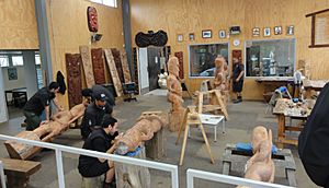 Whakarewarewa carving school 2011 1